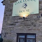 Oaklodge House *