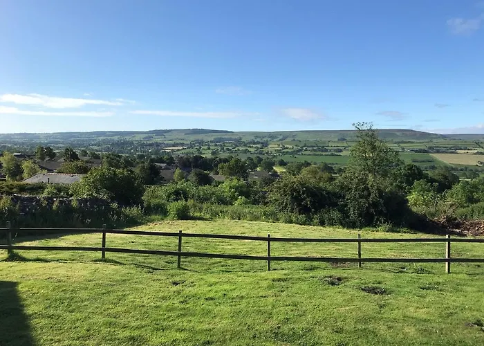 Oaklodge House Holiday home *