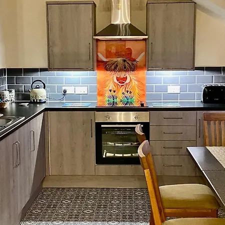 Oaklodge House 펜션